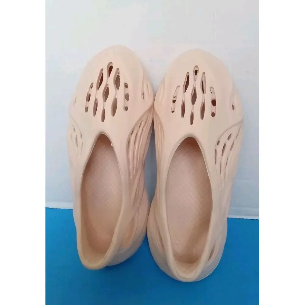 Clogs‎ Sandals Slides Comfort Slip On Shoes Beige Neutral Color Size?